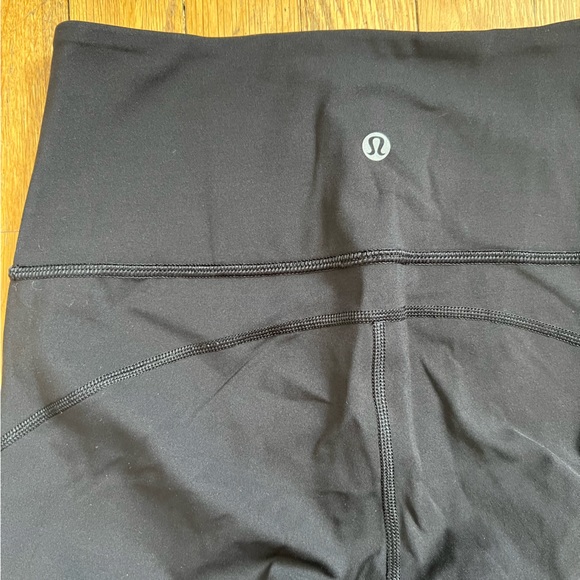 Lululemon Leggings - Picture 4 of 5